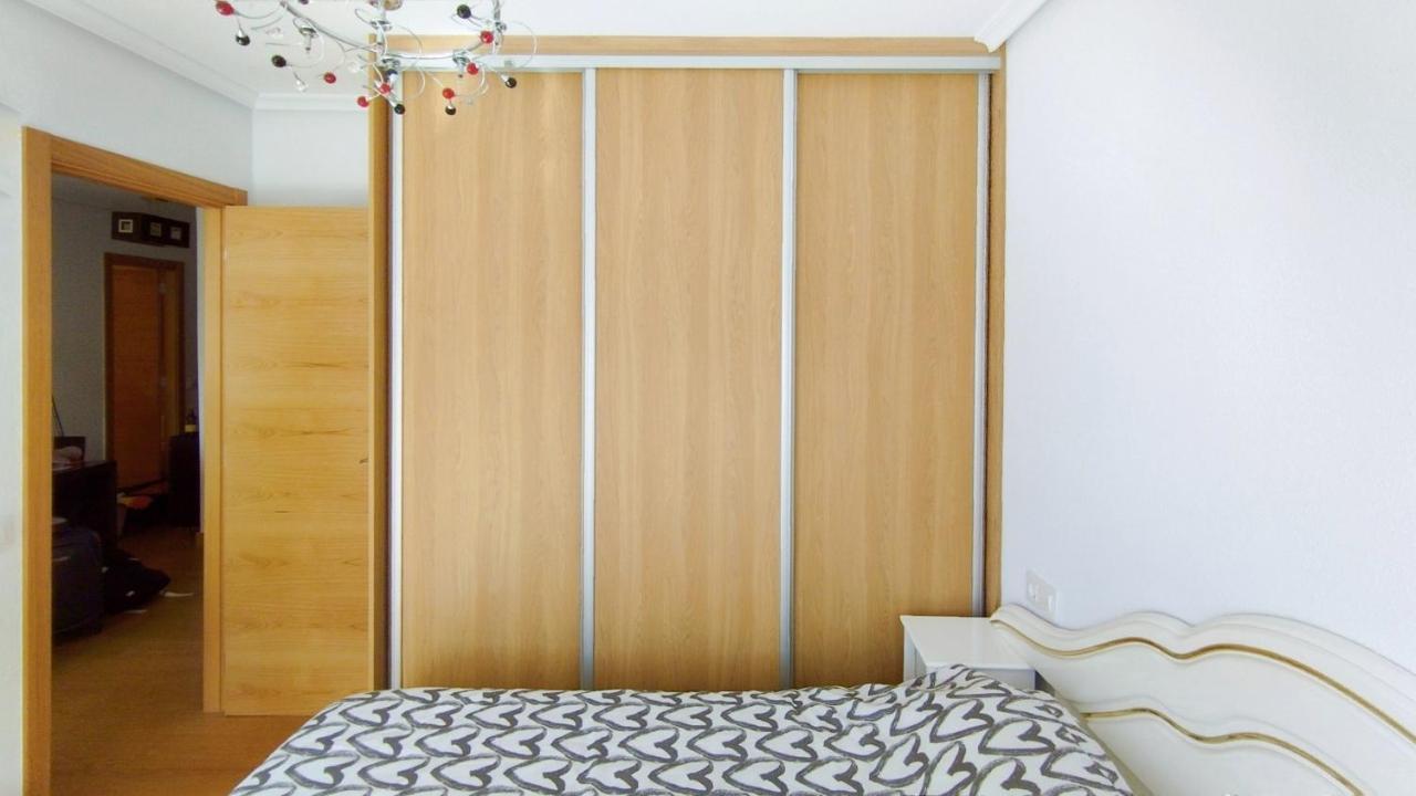 Apartamento Con Piscina Y Wifi A 100 Metros De La Playa En Сомо Екстериор снимка